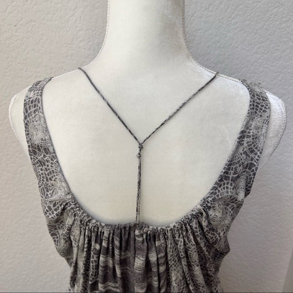 Anthropologie A Common Thread Orbweaver Maxi Dress 100% Silk Gray White Small - Picture 6 of 11